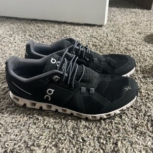 On cloud womens shoes